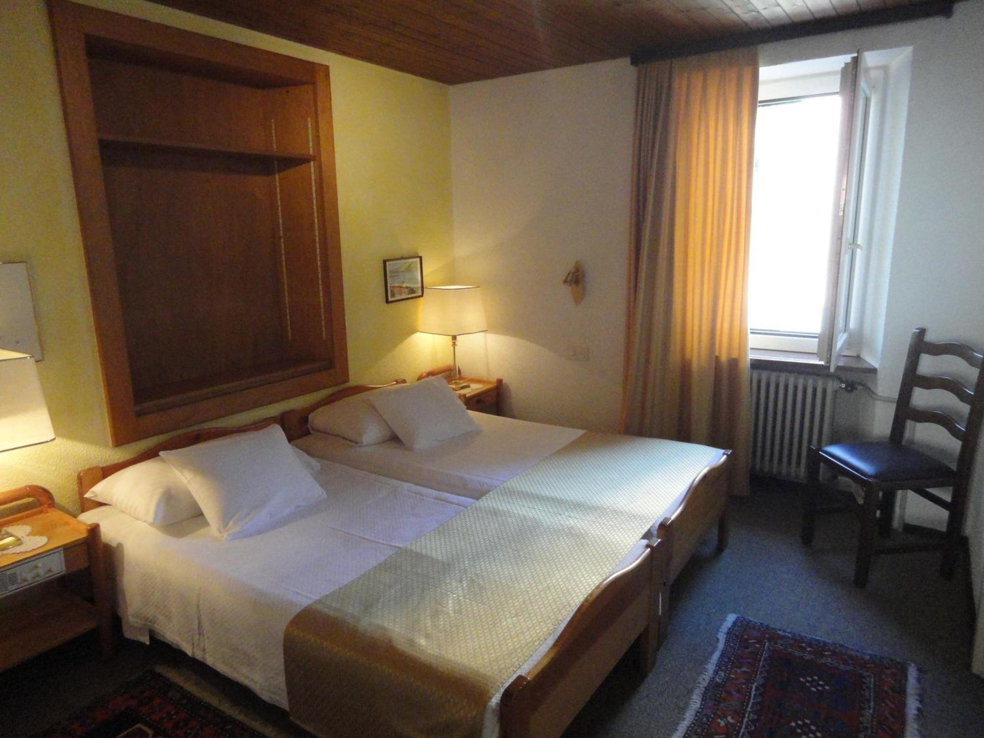 Ristorante Stazione Hotell Tesserete Exteriör bild